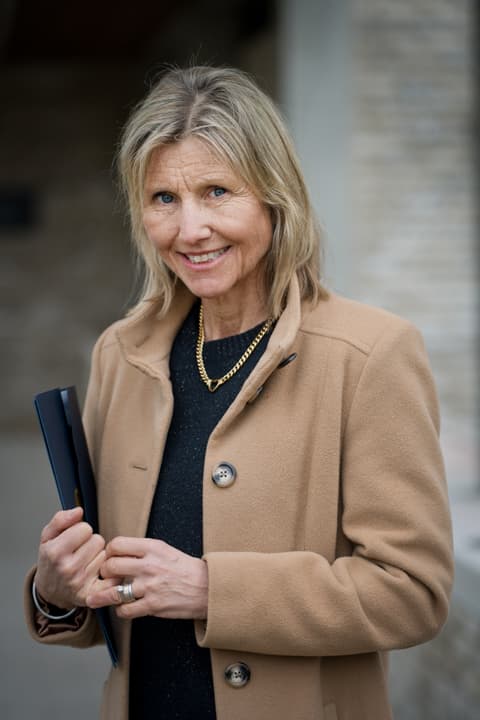 Jane Wingfield, Celebrant